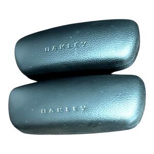 2 OAKLEY BLACK MEDIUM AUTHENTIC EYEGLASSES SUNGLASSES CASE ONLY